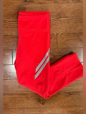 Women’s Fabletic Active Capri Leggings - Bright Red